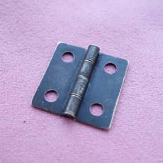 Hinges for boxes